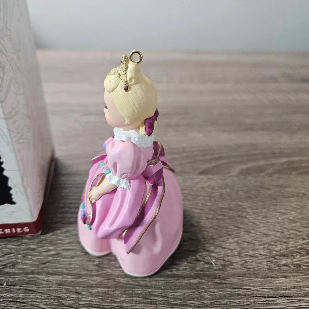 Hallmark Keepsake Ornament 1995 Madame Alexander Cinderella Pink Dress Boxed